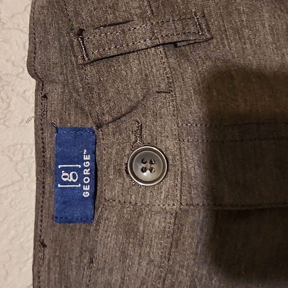 George shorts - Picture 2 of 4